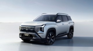 Từ ý tưởng đến hiện thực: Mitsubishi Destinator thay đổi ra sao so với DST Concept?